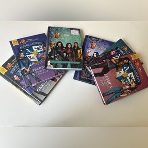 6 Disney Descendants Books